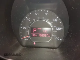 2014 Kia Soul with VIN KNDJN2A22E7716169, listed as a IAAI auction lot 41981229 with 156,057 mi miles. Bid and sale history available at carsss.com. Image 7.