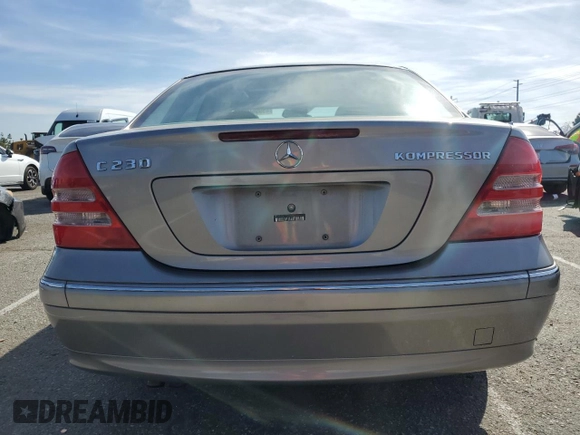 2003 Mercedes-Benz C 230 Kompressor with VIN WDBRF40J03F433176, listed as a Copart auction lot 45996935 with 206,876 mi miles and Salvage Title. Bid and sale history available at DreamBid. Image 6.