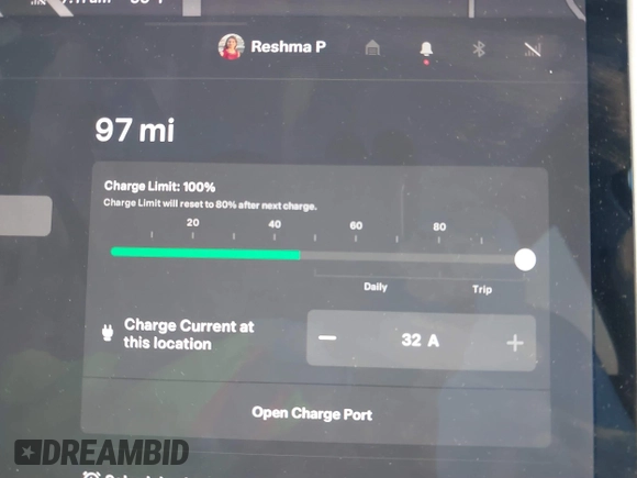 2021 Tesla Model Y Standard Range z VIN 5YJYGDED4MF121963, wystawiony jako IAAI lot #41490477 z przebiegiem 41 941 mil mil oraz . Historia ofert i sprzedaży dostępna na DreamBid. Obrazek 17.