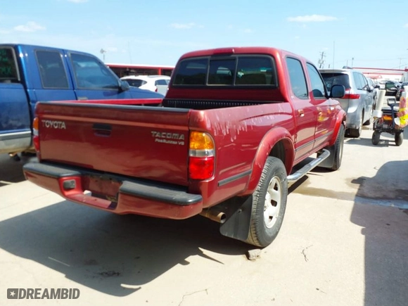 2004 Toyota Tacoma PreRunner with VIN 5TEGN92N74Z308107, listed as a IAAI auction lot 42033484 with 208,393 mi miles. Bid and sale history available at carsss.com. Image 4.