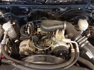2002 Chevrolet S-10 LS with VIN 1GCDT19WX28127512, listed as a IAAI auction lot 41708908 with 214,549 mi miles. Bid and sale history available at carsss.com. Image 10.