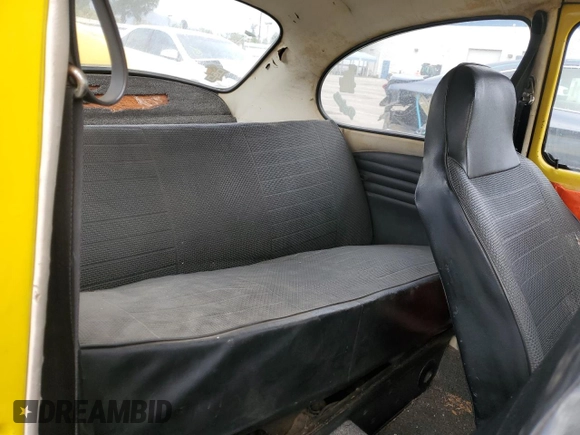1974 Volkswagen Beetle with VIN 1142682367, listed as a Copart auction lot 84329164 with 52,888 mi miles and Clean Title. Bid and sale history available at DreamBid. Image 10.