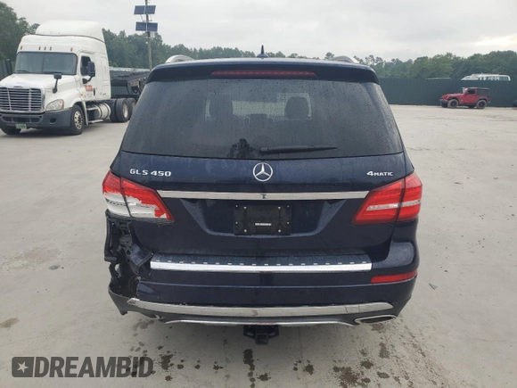 2017 Mercedes-Benz GLS 450 z VIN 4JGDF6EE2HA885455, wystawiony jako Copart lot #60478045 z przebiegiem 124 288 mil mil oraz Szkoda całkowita • Salvage title. Historia ofert i sprzedaży dostępna na DreamBid. Obrazek 6.