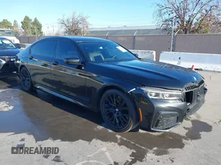 2022 BMW 7 Series 740i with VIN WBA7T2C02NCJ33925, listed as a IAAI auction lot 41377788 with 143,684 mi miles and . Bid and sale history available at carsss.com. Image 1.