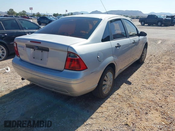 2007 Ford Focus S with VIN 1FAHP34N37W289507, listed as a IAAI auction lot 42632851 with 159,806 mi miles and . Bid and sale history available at DreamBid. Image 4.