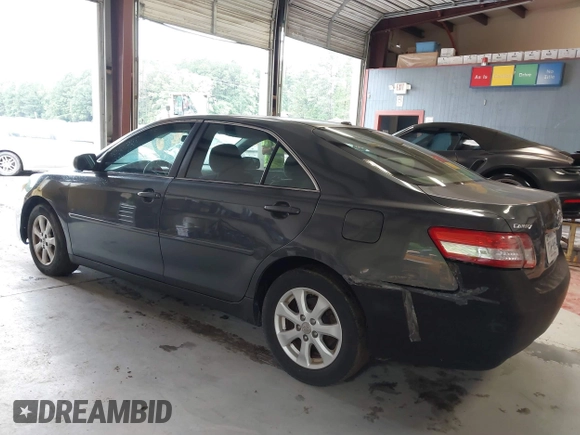 2011 Toyota Camry LE with VIN 4T1BF3EK3BU615121, listed as a IAAI auction lot 41034428 with 218,064 mi miles. Bid and sale history available at carsss.com. Image 3.