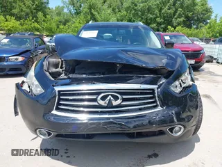 2015 Infiniti QX70 with VIN JN8CS1MW1FM482625, listed as a IAAI auction lot 42332365 with 88,912 mi miles and . Bid and sale history available at DreamBid. Image 12.