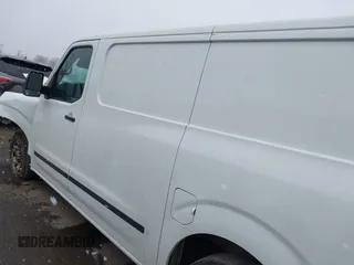 2018 Nissan NV Cargo S z VIN 1N6BF0KM1JN819141, wystawiony jako IAAI lot #41536219 z przebiegiem 176 575 mil mil oraz . Historia ofert i sprzedaży dostępna na DreamBid. Obrazek 14.
