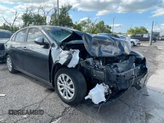 2021 Kia Forte LXS with VIN 3KPF24AD9ME381356, listed as a Copart auction lot 54947545 with 33,514 mi miles and Clean Title. Bid and sale history available at carsss.com. Image 1.