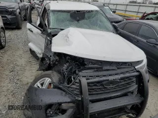 2022 Ford Explorer with VIN 1FMSK7BH6NGB46685, listed as a Copart auction lot 88434925 with Not Provided miles and Salvage Title. Bid and sale history available at carsss.com. Image 5.