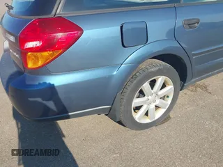 2006 Subaru Legacy Outback z VIN 4S4BP61C167315126, wystawiony jako IAAI lot #42832232 z przebiegiem 166 872 mil mil oraz . Historia ofert i sprzedaży dostępna na DreamBid. Obrazek 6.