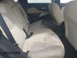 2018 Jeep Cherokee Latitude Tech Connect с VIN 1C4PJLCB3JD607790, выставлен на аукционе IAAI как лот 42482247 с пробегом 172 655 миль миль и . История ставок и продаж доступна на DreamBid. Изображение 8.