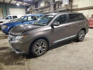 2018 Mitsubishi Outlander ES z VIN JA4AZ3A31JZ044004, wystawiony jako Copart lot #43221155 z przebiegiem 106 708 mil mil oraz Szkoda całkowita • Salvage title. Historia ofert i sprzedaży dostępna na DreamBid. Obrazek 1.