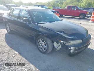 2002 Oldsmobile Intrigue GLS z VIN 1G3WX52H52F156847, wystawiony jako IAAI lot #42198312 z przebiegiem 183 623 mil mil oraz . Historia ofert i sprzedaży dostępna na DreamBid. Obrazek 1.
