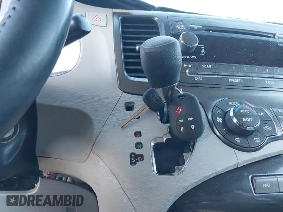 2014 Toyota Sienna LE AAS with VIN 5TDKK3DC7ES435109, listed as a IAAI auction lot 41963135 with 175,517 mi miles and . Bid and sale history available at DreamBid. Image 11.
