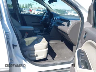 2008 Ford Taurus X SEL с VIN 1FMDK02W18GA00472, выставлен на аукционе IAAI как лот 42339407 с пробегом 236 212 миль миль и . История ставок и продаж доступна на DreamBid. Изображение 5.