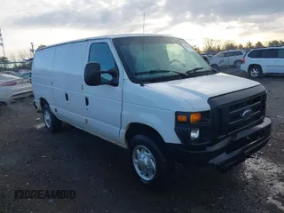 2008 Ford Econoline Cargo Commercial with VIN 1FTNE14W48DB61435, listed as a IAAI auction lot 40964343 with 223,969 mi miles. Bid and sale history available at carsss.com. Image 1.