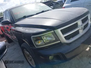2010 Dodge Dakota with VIN 1D7CE3BK3AS164353, listed as a IAAI auction lot 40646738 with 146,625 mi miles and . Bid and sale history available at DreamBid. Image 1.