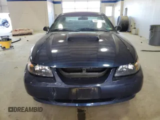 2002 Ford Mustang GT Deluxe with VIN 1FAFP42X72F131861, listed as a Copart auction lot 46812945 with 0 mi miles and Clean Title. Bid and sale history available at carsss.com. Image 5.