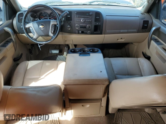 2013 Chevrolet Silverado 3500HD LT with VIN 1GC4K0C8XDF132943, listed as a Copart auction lot 49234385 with 224,654 mi miles and Salvage Title. Bid and sale history available at carsss.com. Image 8.