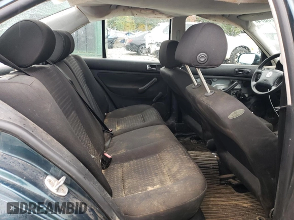 2002 Volkswagen Jetta GL with VIN 3VWRK69M82M042388, listed as a Copart auction lot 72673874 with 121,992 mi miles and Clean title. Bid and sale history available at DreamBid. Image 10.