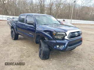 2012 Toyota Tacoma PreRunner z VIN 3TMJU4GN3CM128574, wystawiony jako IAAI lot #41776358 z przebiegiem 168 502 mil mil oraz . Historia ofert i sprzedaży dostępna na DreamBid. Obrazek 6.