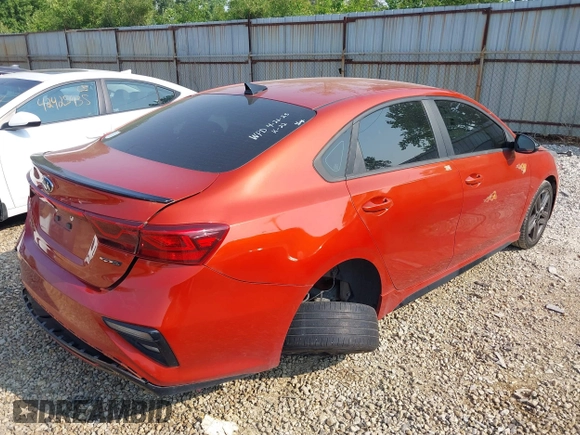 2021 Kia Forte GT-Line с VIN 3KPF34AD5ME400322, выставлен на аукционе IAAI как лот 42424425 с пробегом 114 654 миль миль и . История ставок и продаж доступна на DreamBid. Изображение 4.