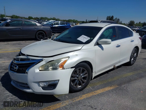 2015 Nissan Altima S z VIN 1N4AL3AP8FC212909, wystawiony jako IAAI lot #41740922 z przebiegiem 167 153 mil mil oraz . Historia ofert i sprzedaży dostępna na DreamBid. Obrazek 2.