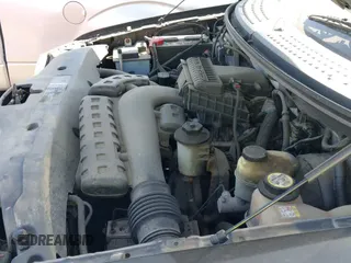 2006 Ford F-150 XLT с VIN 1FTPX14V66NB57176, выставлен на аукционе IAAI как лот 43065905 с пробегом 156 820 миль миль и . История ставок и продаж доступна на DreamBid. Изображение 19.