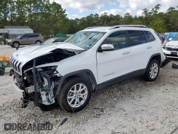 2018 Jeep Cherokee Latitude Plus with VIN 1C4PJLLXXJD524448, listed as a Copart auction lot 82211314 with 0 mi miles and Non Repairable. Bid and sale history available at carsss.com. Image 1.
