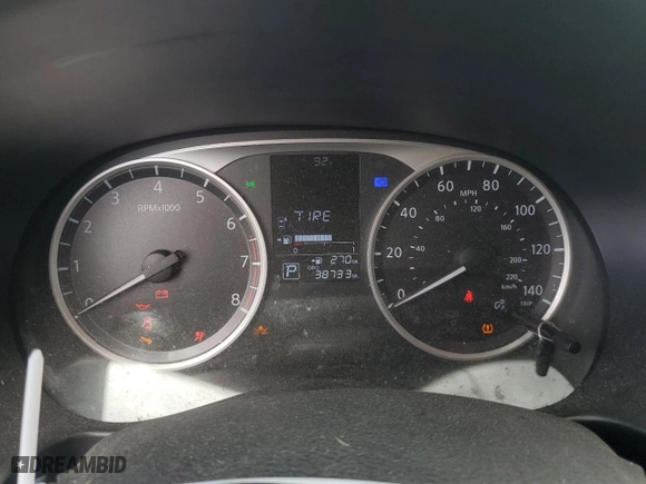 2018 Nissan Kicks SR with VIN 3N1CP5CU8JL534200, listed as a Copart auction lot 44972475 with 38,733 mi miles and Salvage Title. Bid and sale history available at carsss.com. Image 9.