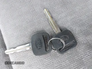 2003 Toyota Corolla CE с VIN 2T1BR32E93C150028, выставлен на аукционе IAAI как лот 42515810 с пробегом 248 774 миль миль и . История ставок и продаж доступна на DreamBid. Изображение 11.