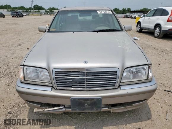 1999 Mercedes-Benz C 230/260/280/320 z VIN WDBHA24G4XA681981, wystawiony jako Copart lot #57758215 z przebiegiem Nie podano mil oraz Szkoda całkowita • Salvage title. Historia ofert i sprzedaży dostępna na DreamBid. Obrazek 5.