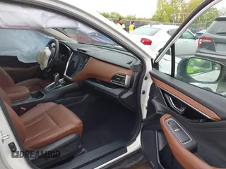 2022 Subaru Outback Touring with VIN 4S4BTAPC1N3217113, listed as a IAAI auction lot 42247212 with 16,527 mi miles and . Bid and sale history available at DreamBid. Image 5.
