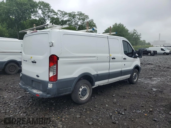 2015 Ford Transit Cargo z VIN 1FTNR1ZM1FKB31104, wystawiony jako Copart lot #60669835 z przebiegiem 64 623 mil mil oraz Czysty tytuł • Clean title. Historia ofert i sprzedaży dostępna na DreamBid. Obrazek 3.