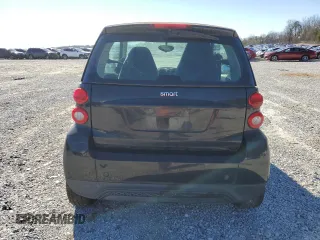 2013 Smart fortwo Pure z VIN WMEEJ3BA1DK666323, wystawiony jako Copart lot #87106934 z przebiegiem 92 313 mil mil oraz Tytuł czysty. Historia ofert i sprzedaży dostępna na DreamBid. Obrazek 6.