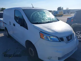 2018 Nissan NV200 SV z VIN 3N6CM0KN2JK695468, wystawiony jako IAAI lot #41782357 z przebiegiem 95 087 mil mil oraz . Historia ofert i sprzedaży dostępna na DreamBid. Obrazek 1.