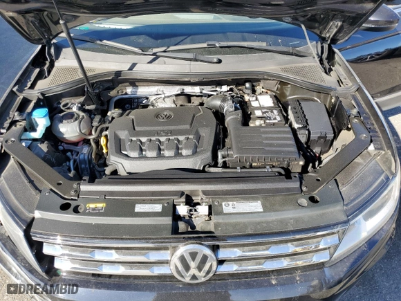 2020 Volkswagen Tiguan SE with VIN 3VV3B7AX2LM105721, listed as a Copart auction lot 79272814 with 59,887 mi miles and Salvage Title. Bid and sale history available at carsss.com. Image 12.