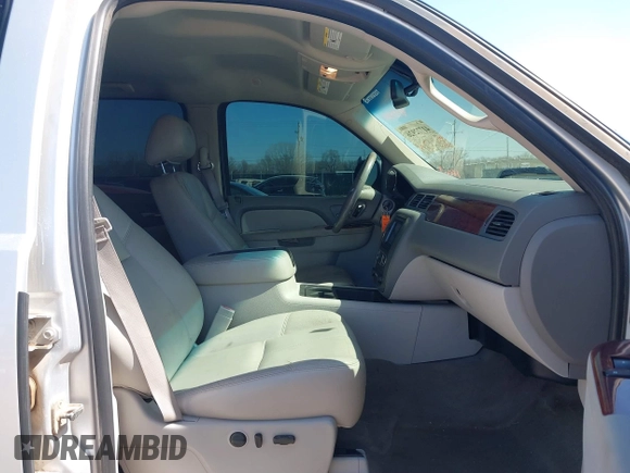2012 GMC Sierra 1500 SLT with VIN 3GTP2WE7XCG238830, listed as a IAAI auction lot 41772926 with 210,031 mi miles and . Bid and sale history available at DreamBid. Image 5.