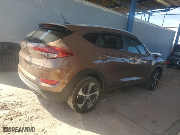 2017 Hyundai Tucson Value with VIN KM8J33A23HU461917, listed as a Copart auction lot 50097015 with 133,790 mi miles and Salvage Title. Bid and sale history available at carsss.com. Image 3.