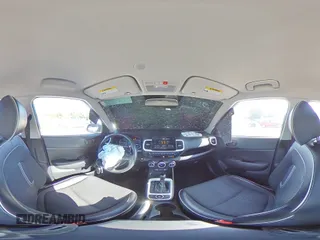 2022 Hyundai Venue Limited with VIN KMHRC8A31NU192840, listed as a Copart auction lot 52451335 with 28,914 mi miles and Salvage Title. Bid and sale history available at DreamBid. Image 12.