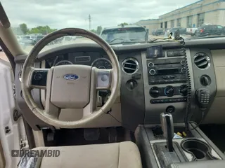 2014 Ford Expedition XL with VIN 1FMJU1G50EEF24187, listed as a IAAI auction lot 42616117 with 235,361 mi miles and . Bid and sale history available at DreamBid. Image 30.