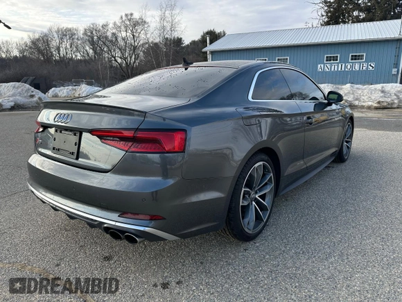 2018 Audi S5 Prestige z VIN WAUR4AF52JA001793, wystawiony jako Copart lot #48086355 z przebiegiem 144 113 mil mil oraz Czysty tytuł • Clean title. Historia ofert i sprzedaży dostępna na DreamBid. Obrazek 4.