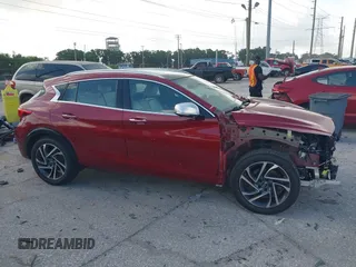 2017 Infiniti QX30 Premium with VIN SJKCH5CP3HA039213, listed as a IAAI auction lot 42436970 with 79,731 mi miles and . Bid and sale history available at DreamBid. Image 14.