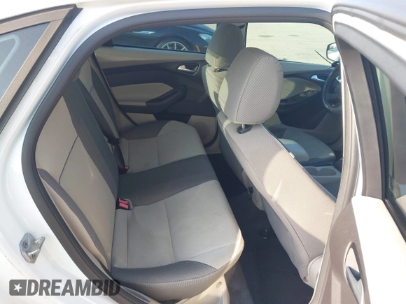 2014 Ford Focus SE with VIN 1FADP3F26EL163285, listed as a IAAI auction lot 42174124 with 172,016 mi miles and . Bid and sale history available at carsss.com. Image 8.