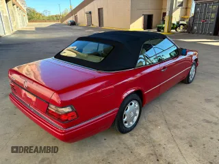 1995 Mercedes-Benz E Class with VIN WDBEA66E9SC279361, listed as a Copart auction lot 88114675 with 114,438 mi miles and Clean Title. Bid and sale history available at carsss.com. Image 13.