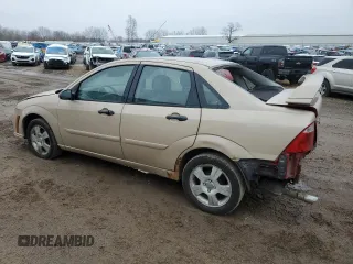 2006 Ford Focus S with VIN 1FAHP34N66W199170, listed as a Copart auction lot 82226114 with 193,281 mi miles and Non Repairable. Bid and sale history available at carsss.com. Image 2.