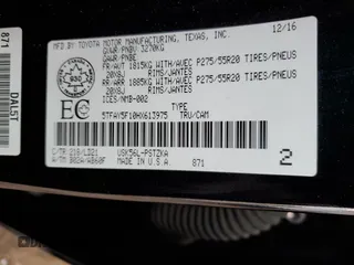 2017 Toyota Tundra Platinum z VIN 5TFAY5F10HX613975, wystawiony jako Copart lot #49817215 z przebiegiem 129 735 mil mil oraz Szkoda całkowita • Salvage title. Historia ofert i sprzedaży dostępna na DreamBid. Obrazek 14.
