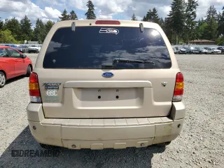 2007 Ford Escape Limited with VIN 1FMCU04137KB33107, listed as a Copart auction lot 55357475 with 200,698 mi miles and Clean title. Bid and sale history available at DreamBid. Image 6.
