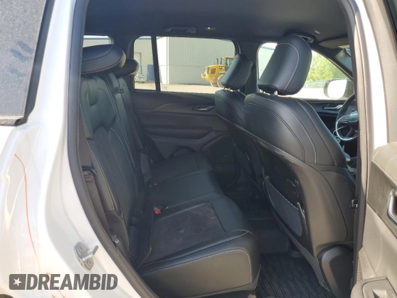 2024 Jeep Grand Cherokee Altitude X with VIN 1C4RJHAG2RC233758, listed as a Copart auction lot 61833885 with 4,492 mi miles and Salvage title. Bid and sale history available at DreamBid. Image 11.